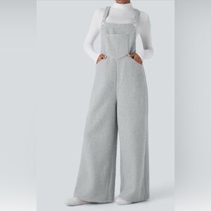 NWT Women’s Halara Teddy Overall Size M Gray With Pockets and Adjustable Straps